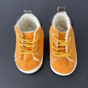 Carter’s Boys Infant Shoes 3-6 months